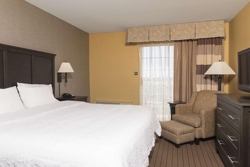 Hampton Inn Holland Ngoại thất bức ảnh