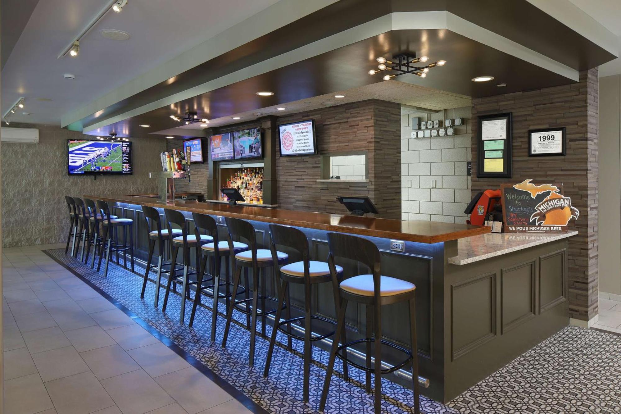 Hampton Inn Holland Ngoại thất bức ảnh