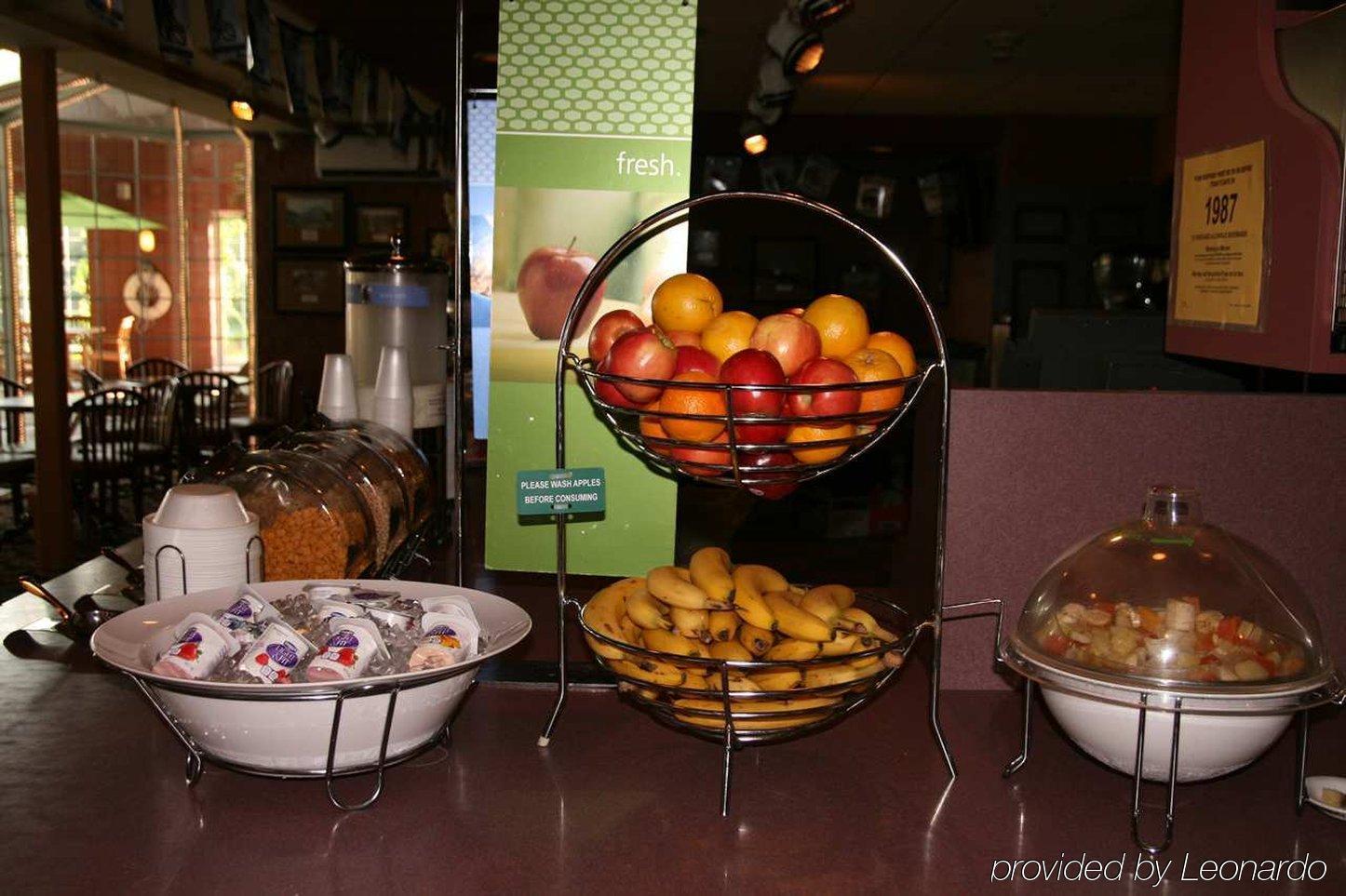 Hampton Inn Holland Ngoại thất bức ảnh
